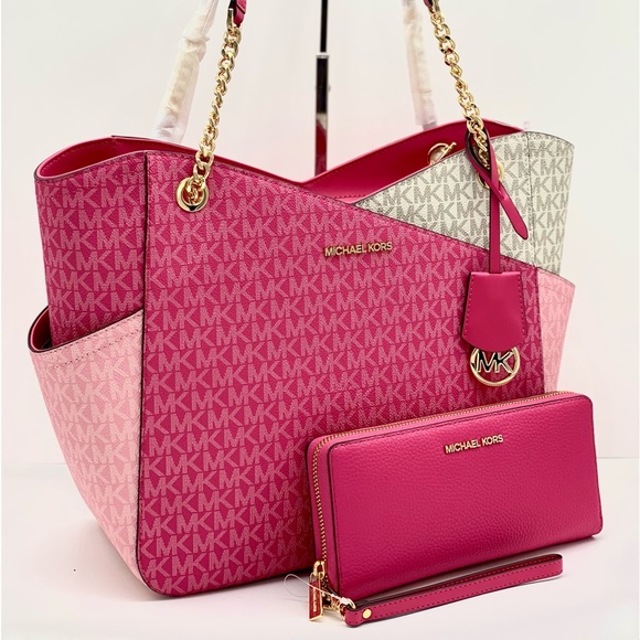 Michael Kors Handbags - Michael Kors Jet Set Large Logo
Shoulder Bag Chain Tote And Wallet Set Pink